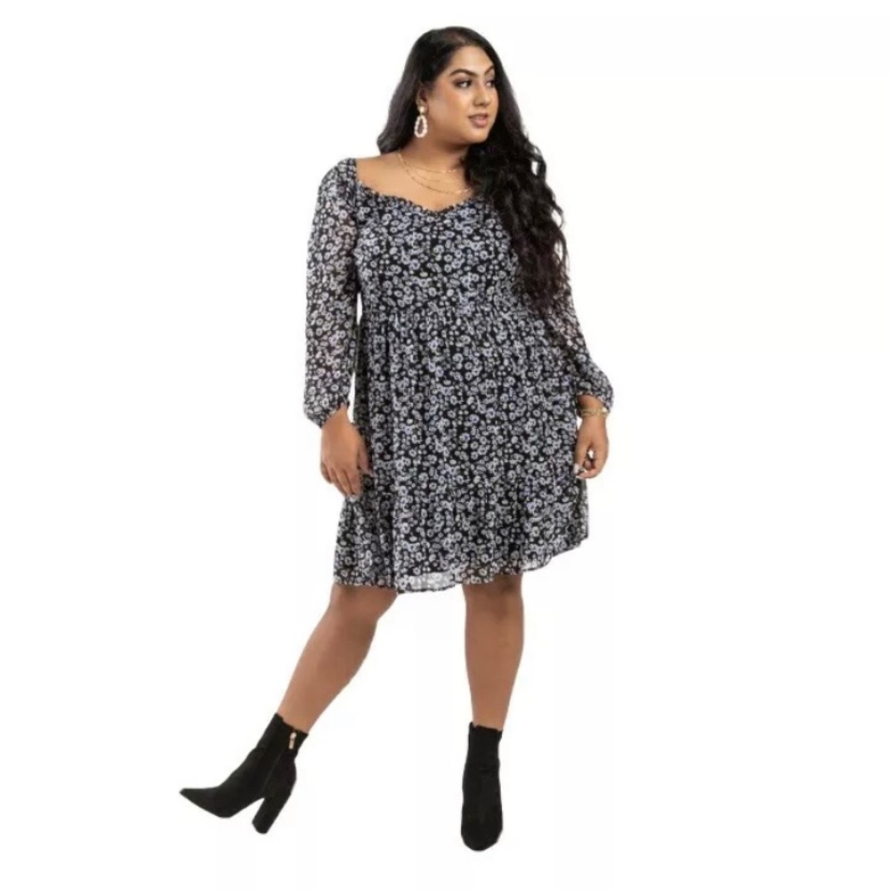 Mi Ami 3X blue black floral  v-neck chiffon dress